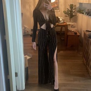 BLACK/GOLD JUMPSUIT